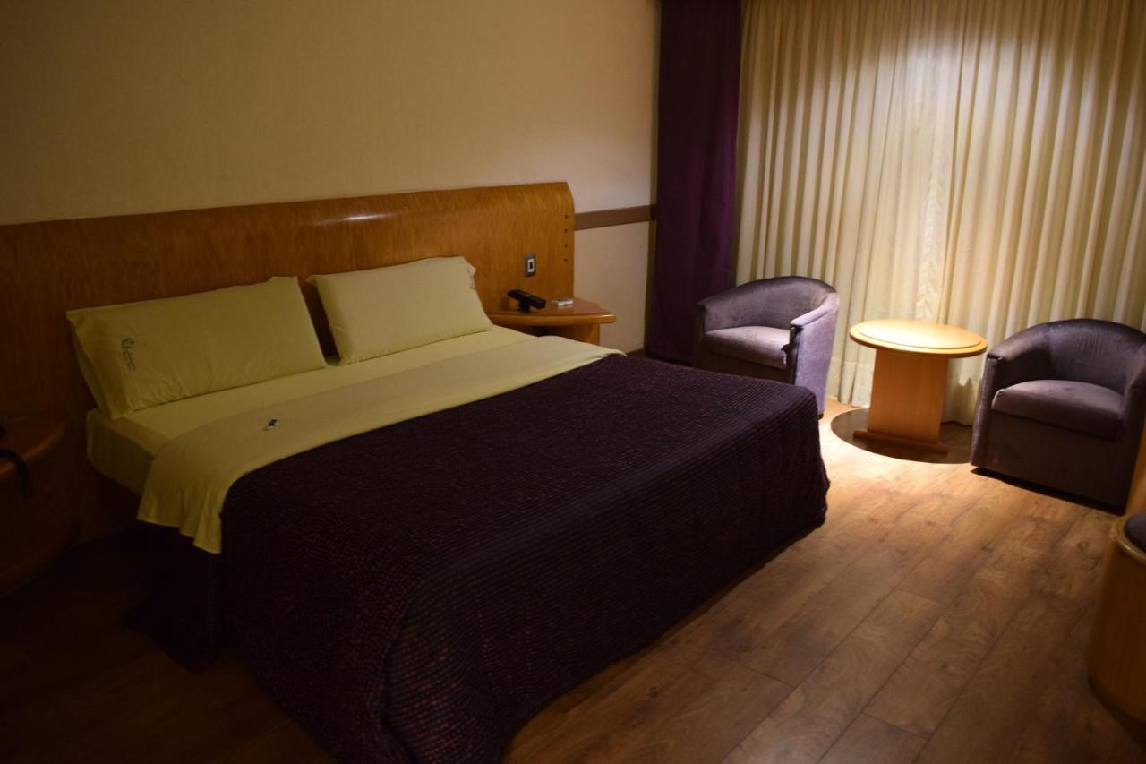 Hotel & Suites La Marquesa Toluca Eksteriør bilde